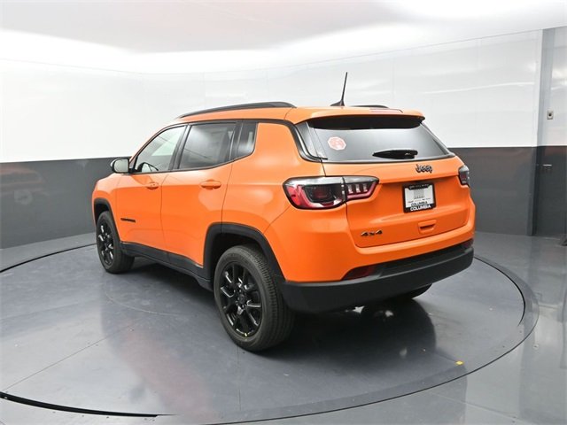 2026 Jeep Compass Latitude Altitude photo 4