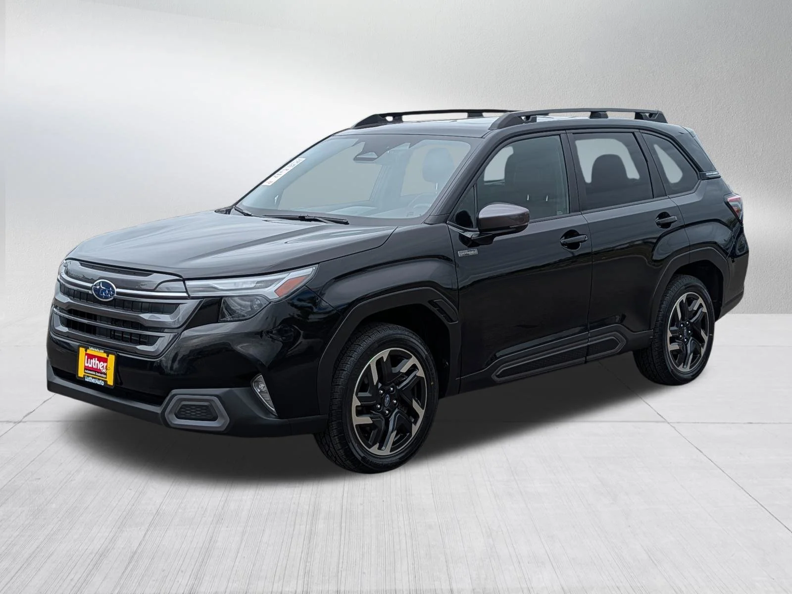 Used 2025 Crystal Black Silica Subaru Limited Hybrid image 3