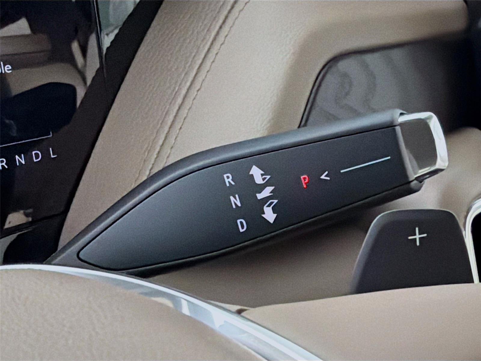 2026 GMC Yukon XL Denali - Photo 23