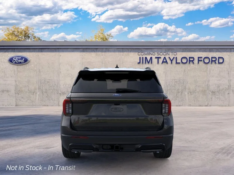 New 2026 Agate Black Metallic Ford ST-Line image 6