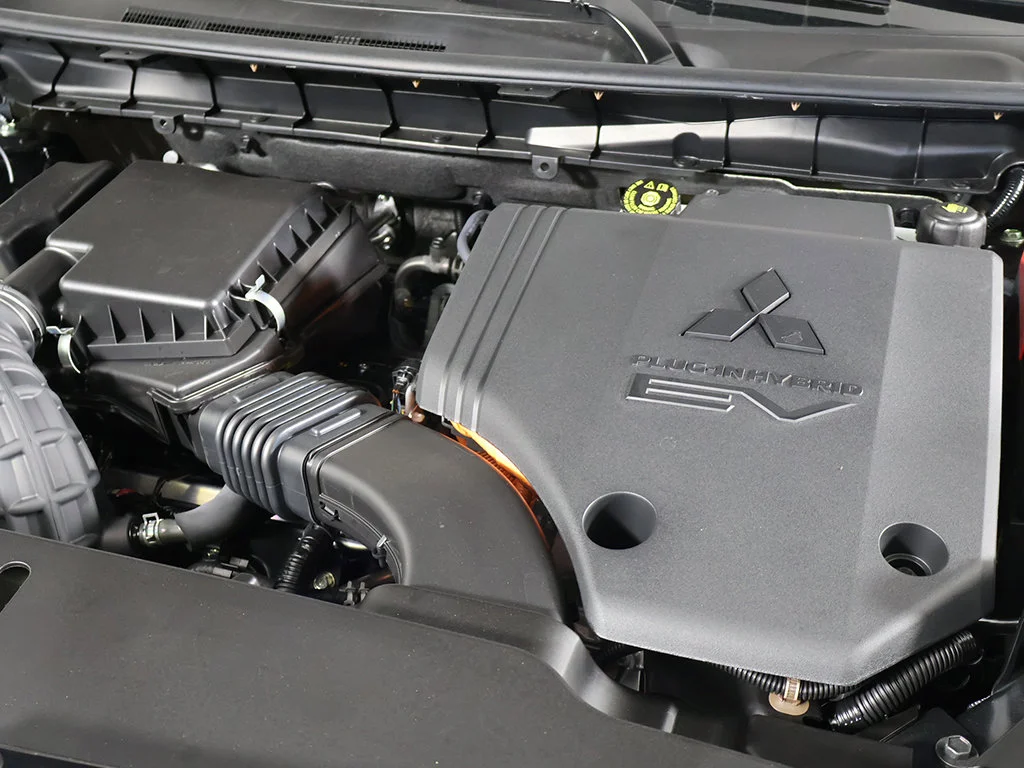 New 2026 Gray Mitsubishi SEL S-AWC image 23