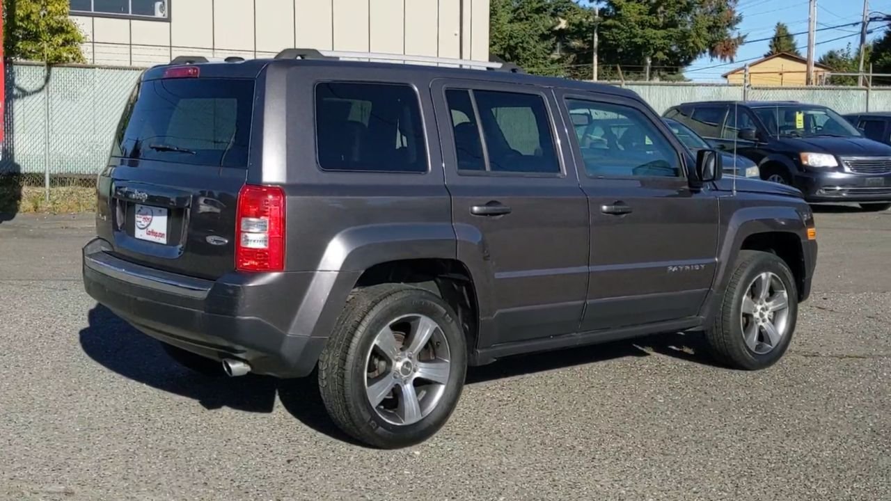 2016 Jeep Patriot High Altitude Altitude Edition photo 2