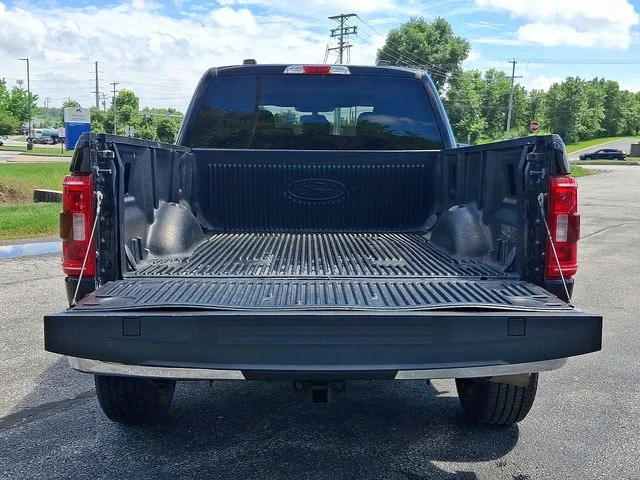 Used 2022  Ford XLT image 29
