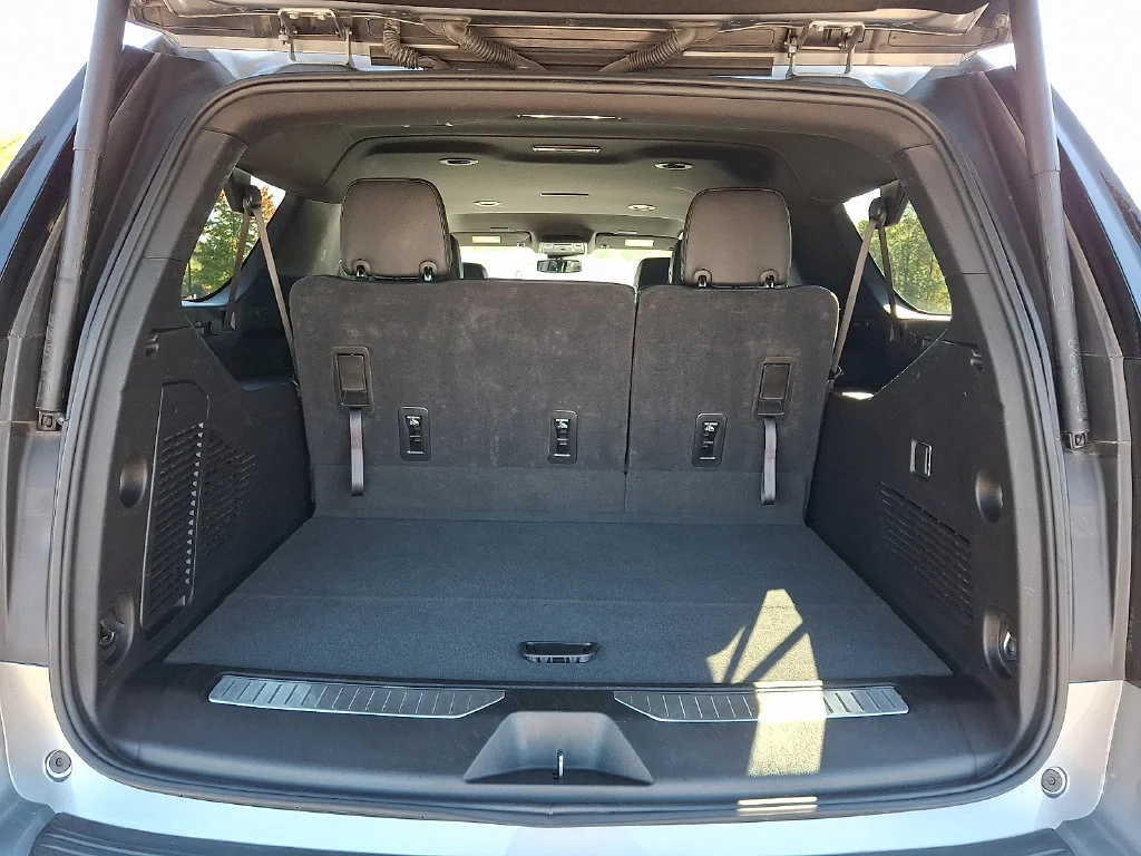 Used 2025 Sterling Gray Metallic Chevrolet Z71 image 31