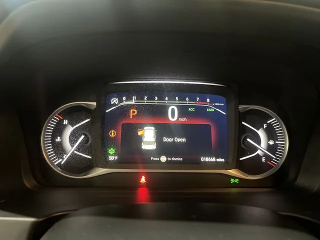 Used 2024 White Honda EX-L image 12