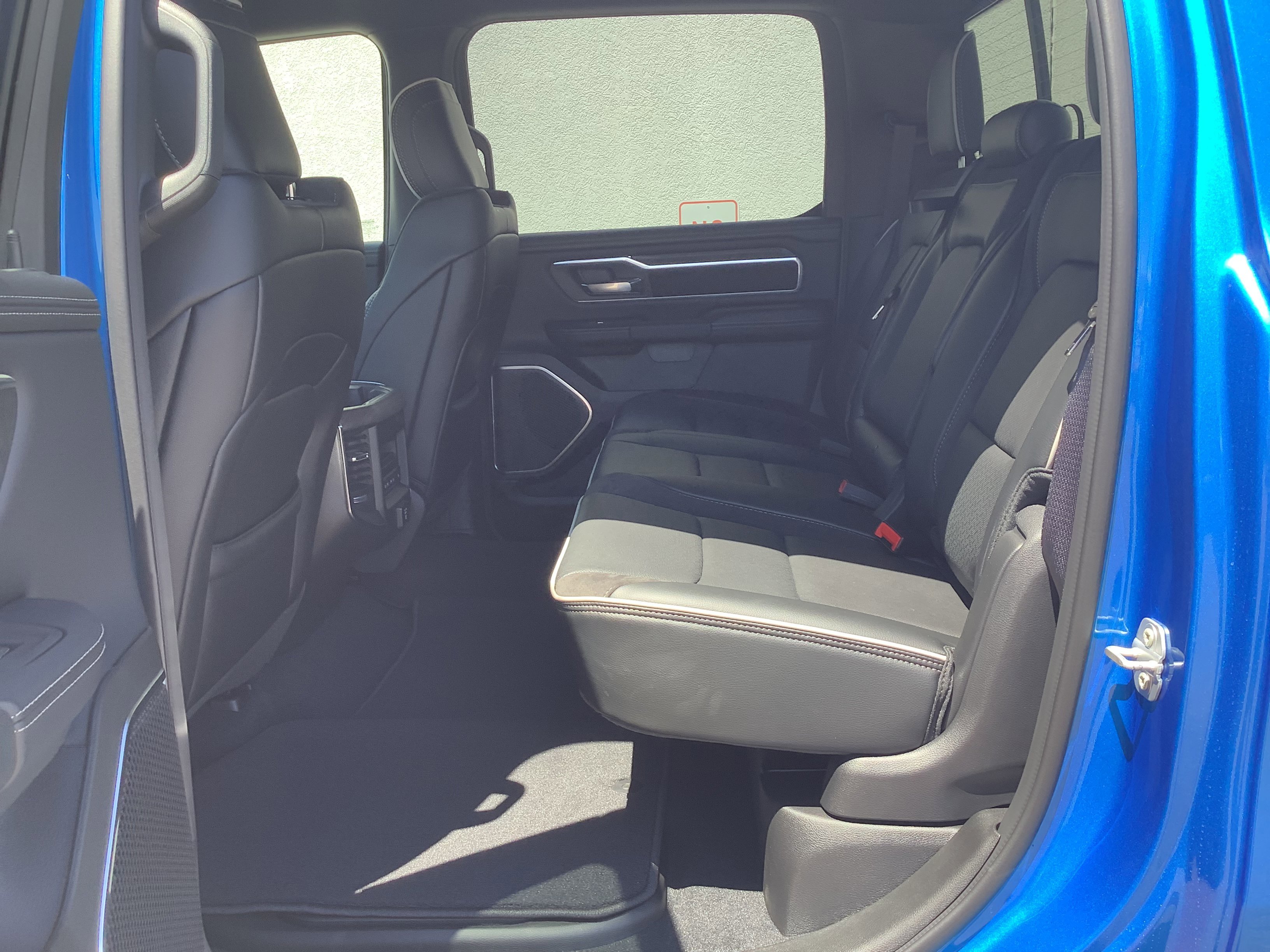 New 2026 Hydro Blue Pearl-Coat Exterior Paint RAM Laramie image 7
