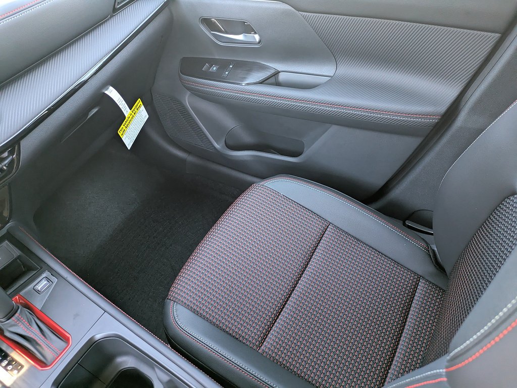 2026 Nissan KICKS SR - Photo 17