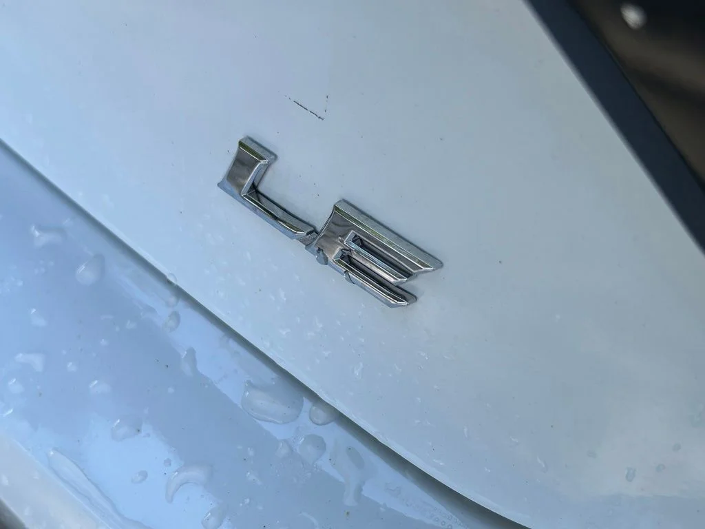 Used 2016 White Toyota LE image 31