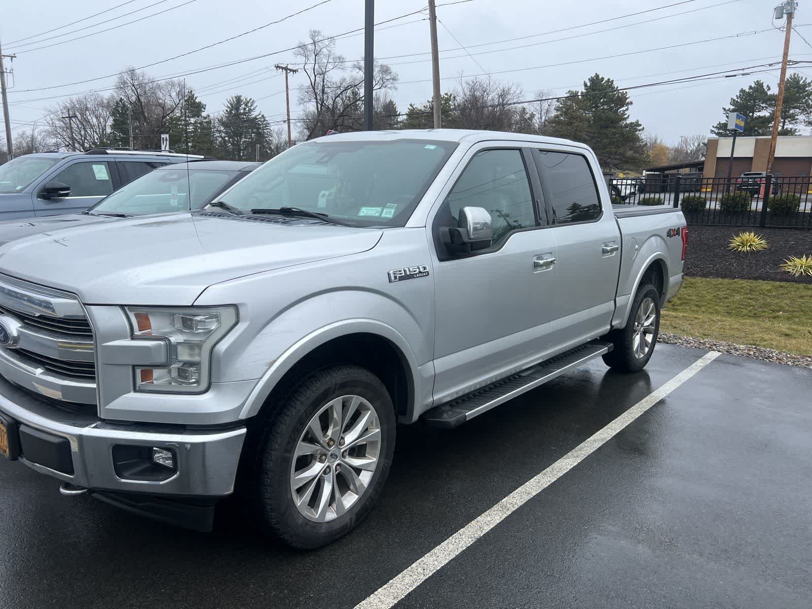 2017 Ford F-150 Lariat 4x4 SuperCrew 5-1/2 Box's photo