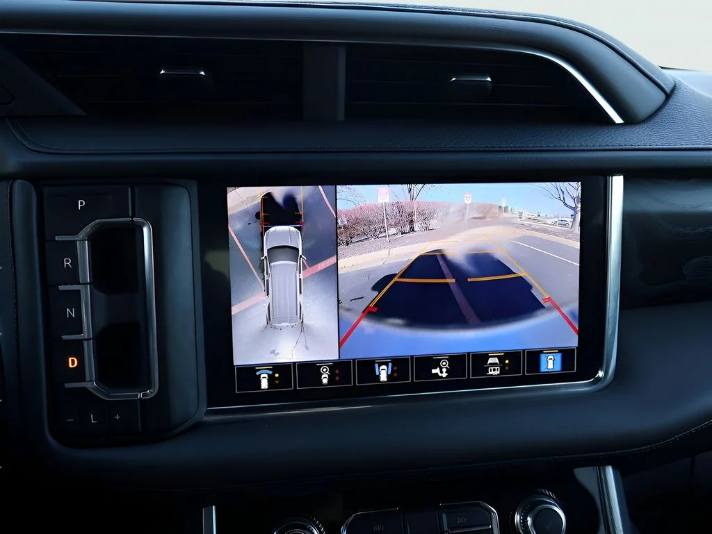 2021 GMC Yukon Denali - Photo 26
