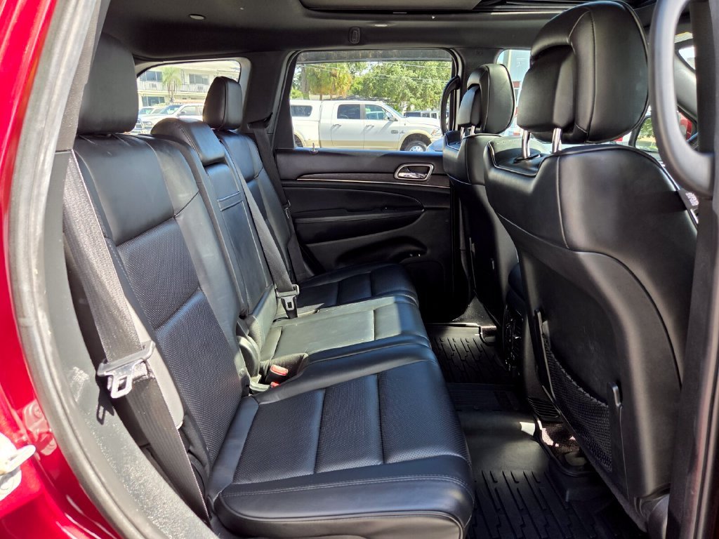 Used 2018 Red Jeep High Altitude image 19