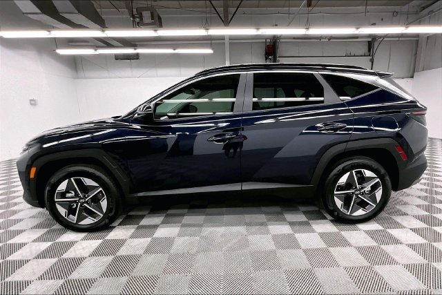 Used 2025 Deep Sea Hyundai SEL Convenience image 14