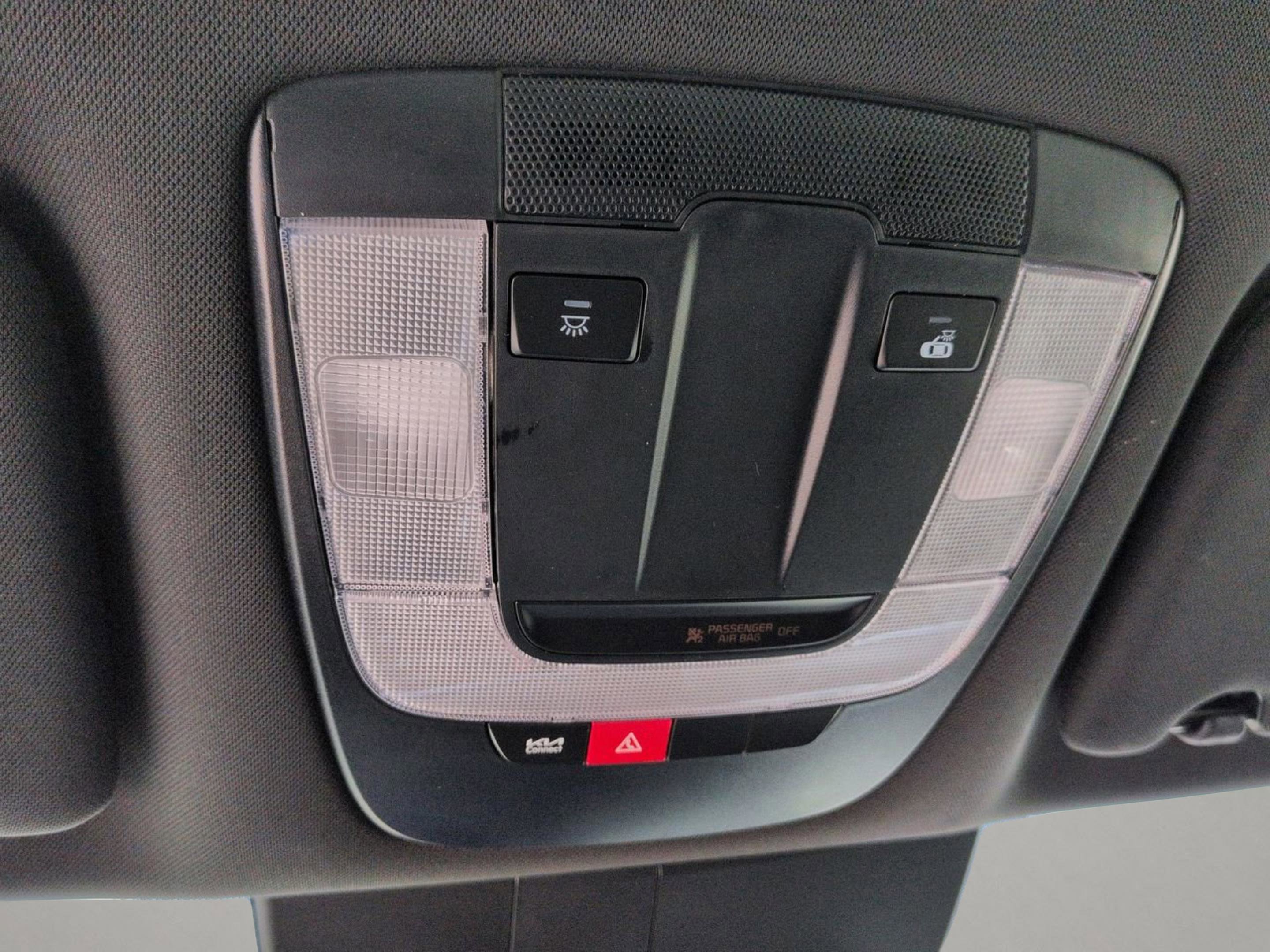 New 2026 Snow White Pearl Kia GT-Line image 18