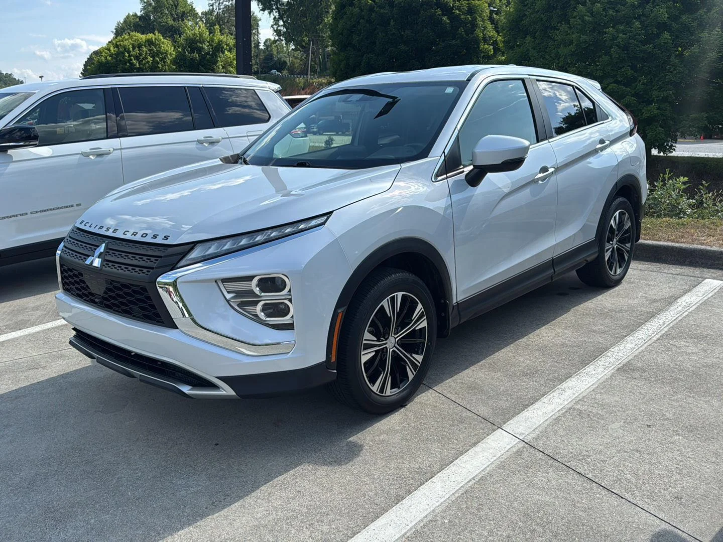 2022 Mitsubishi Eclipse Cross SE S-AWC's photo