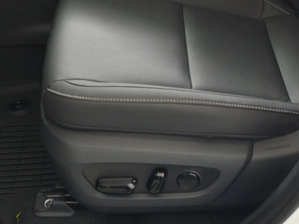 New 2026 Ultra White Lexus PREMIUM image 27