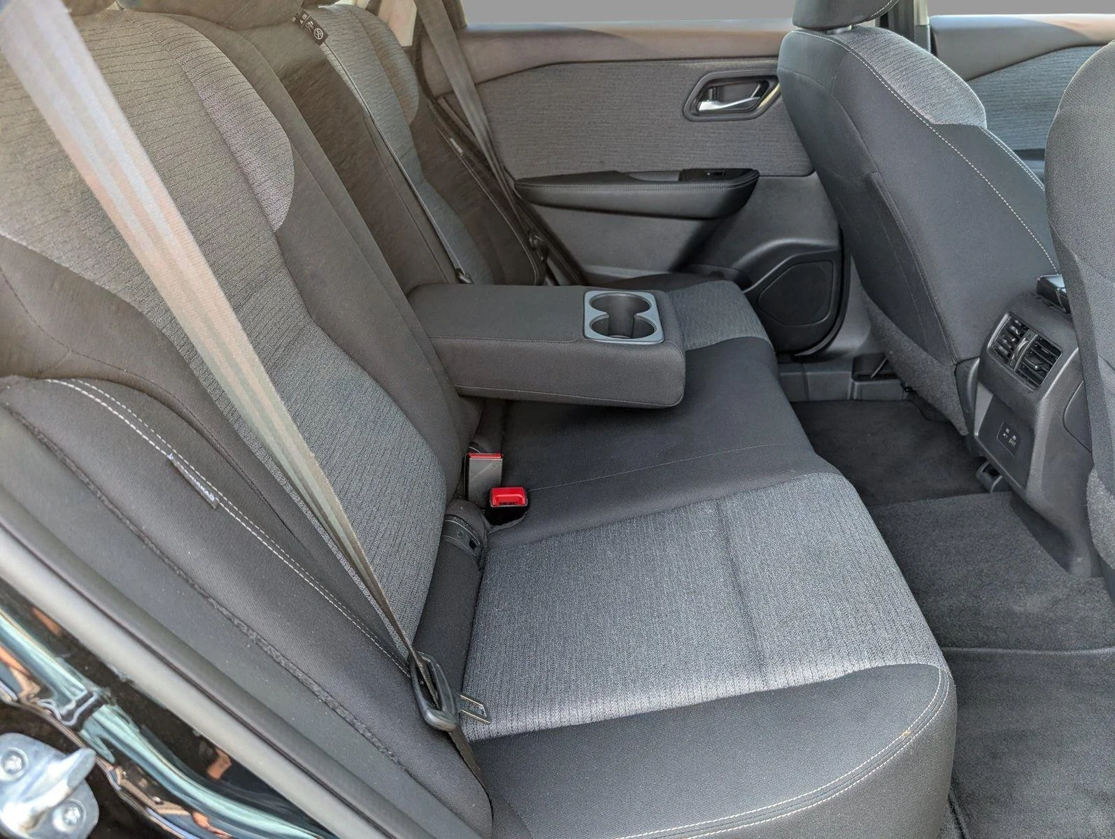 Used 2023 Super Black Nissan SV image 36