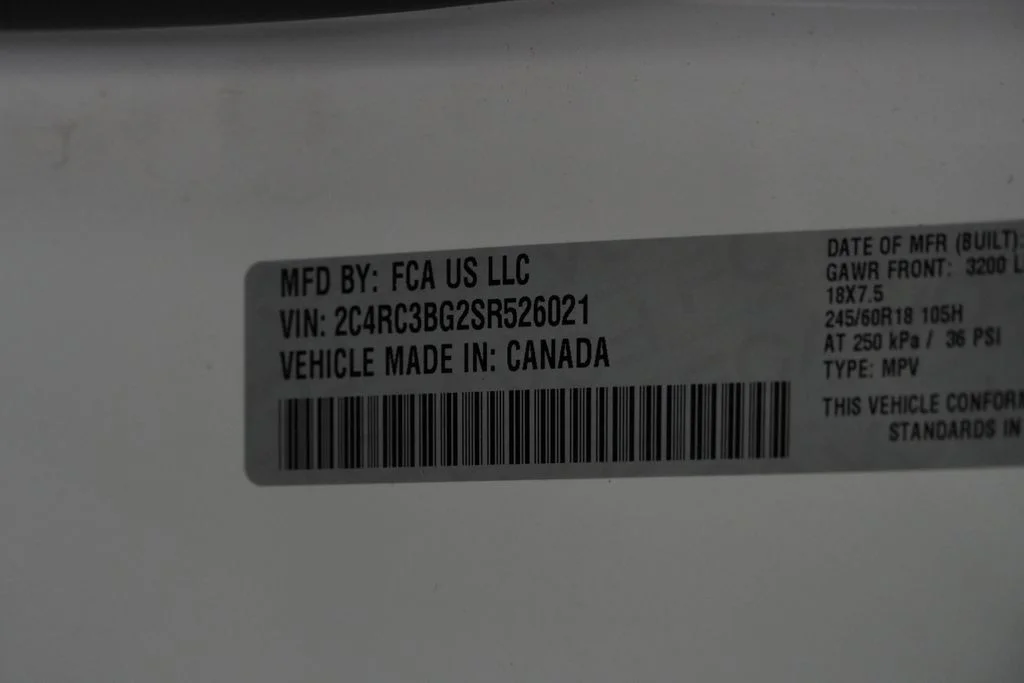 Certified Used 2025 White Chrysler Select image 49