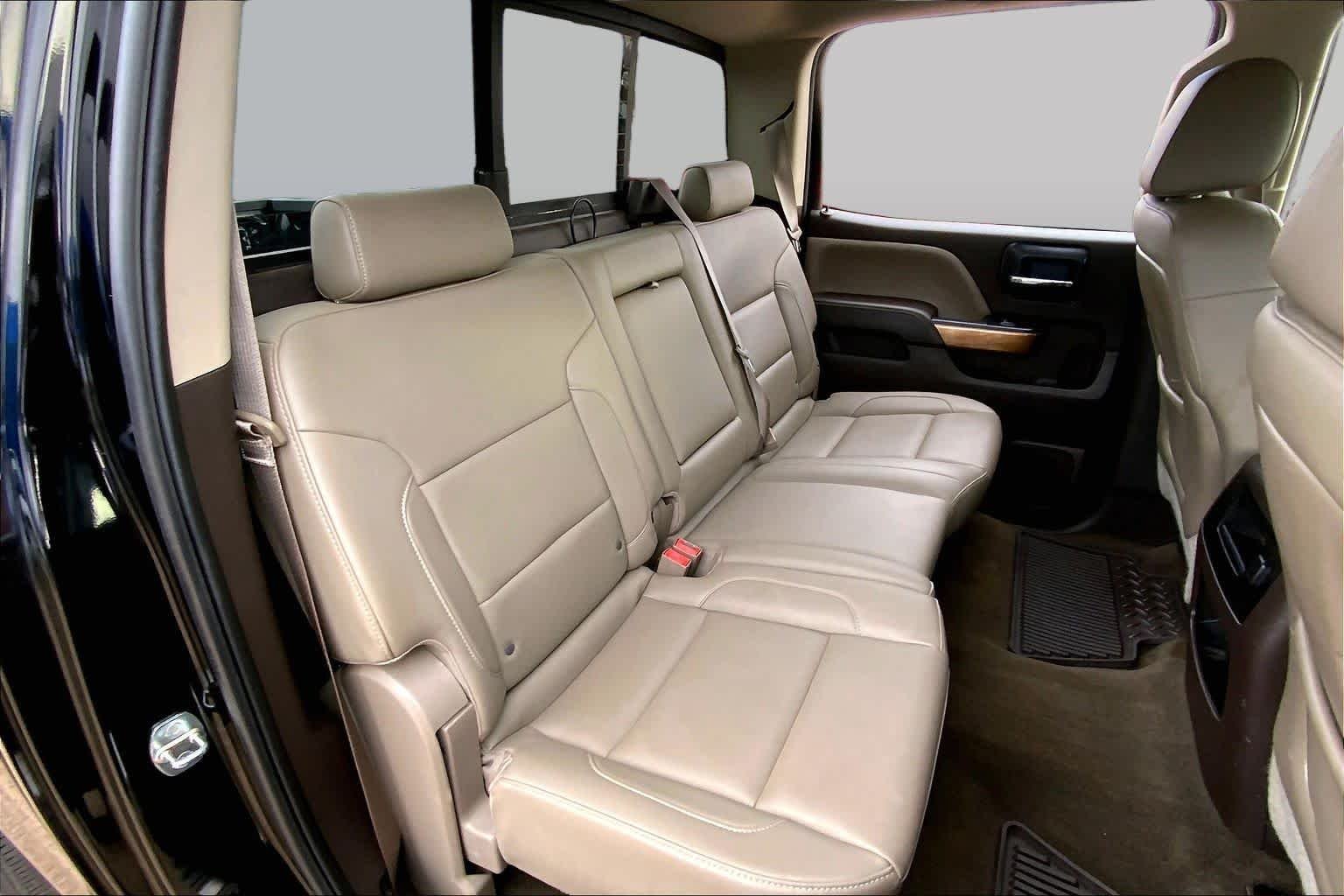 Used 2015 Black Chevrolet LTZ image 19