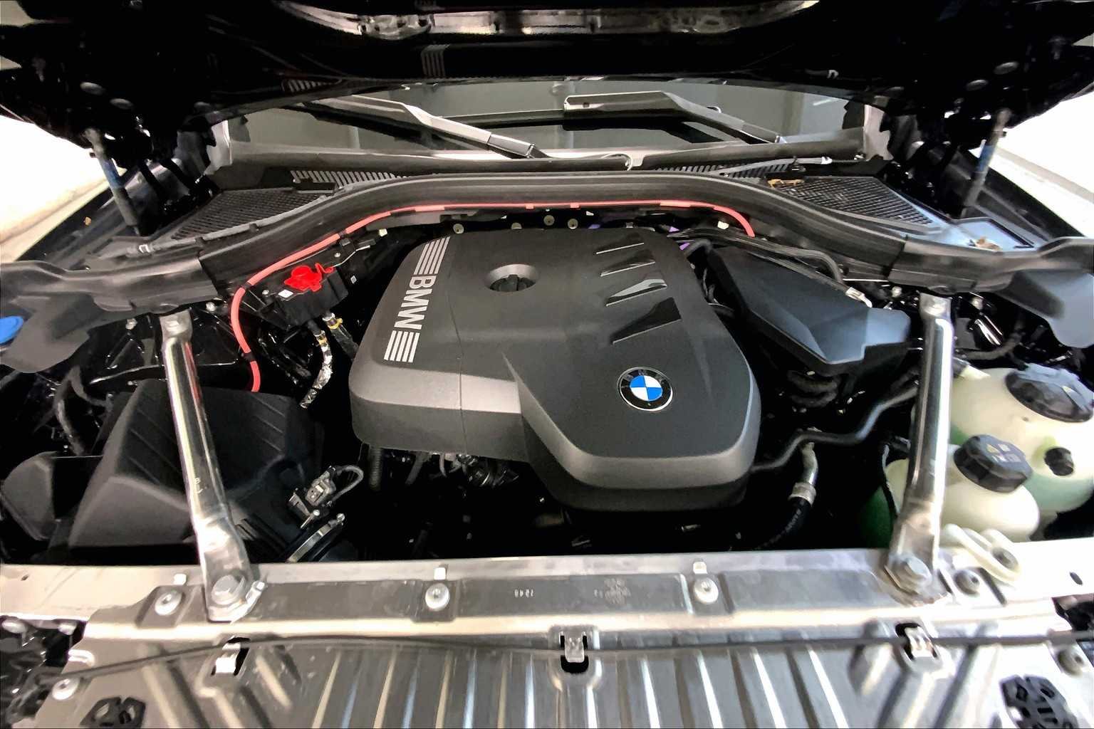 Used 2026 Black Sapphire Metallic BMW 30 xDrive image 16