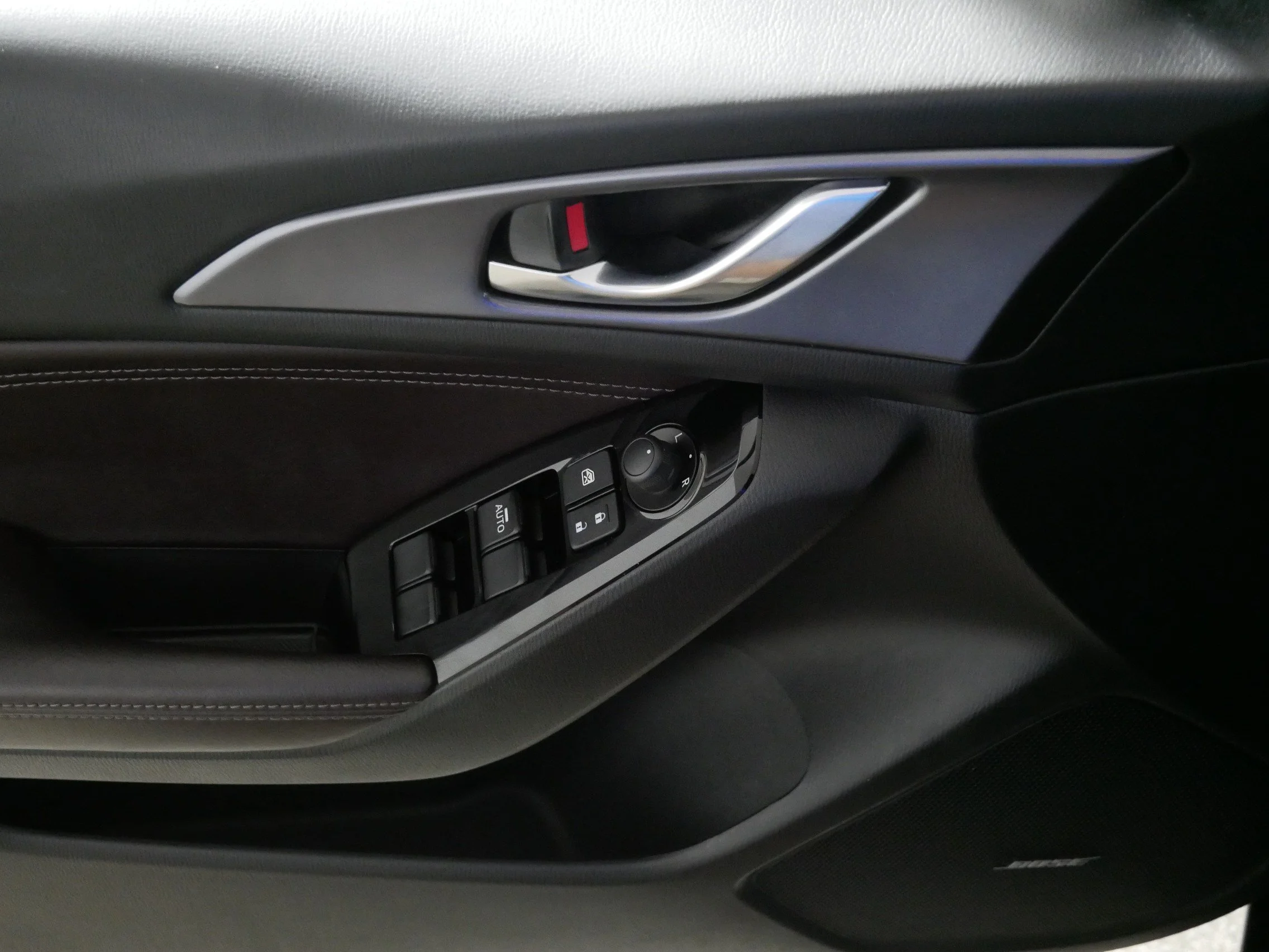 Used 2017 Machine Gray Metallic Mazda Grand Touring image 19