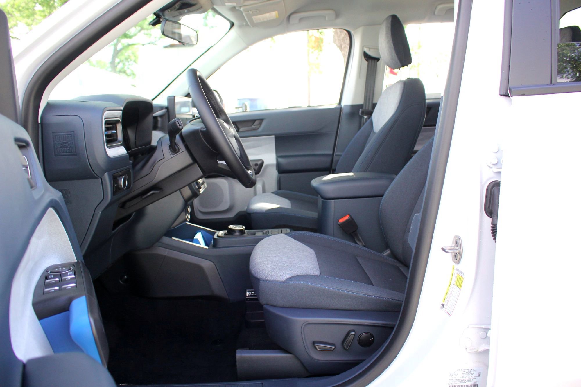 New 2026 Oxford White Ford XLT image 7