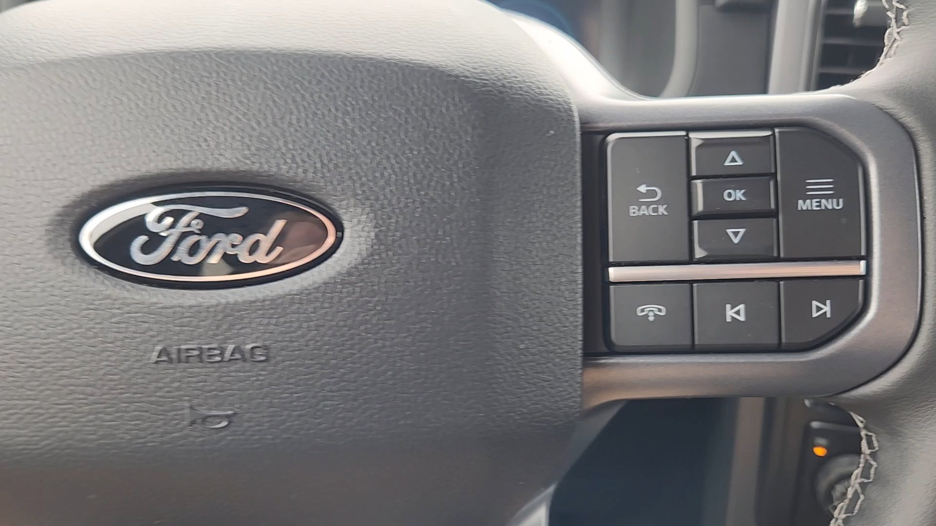 New 2026 Agate Black Metallic Ford XLT image 14
