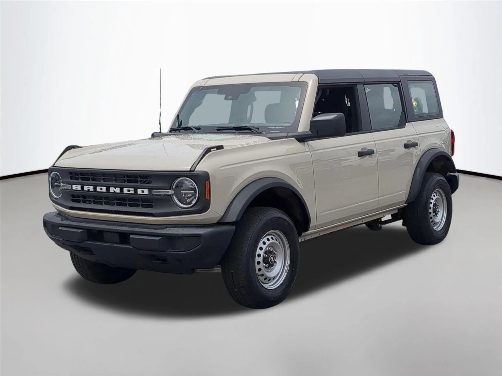 2026 Ford Bronco Base 4x4's photo