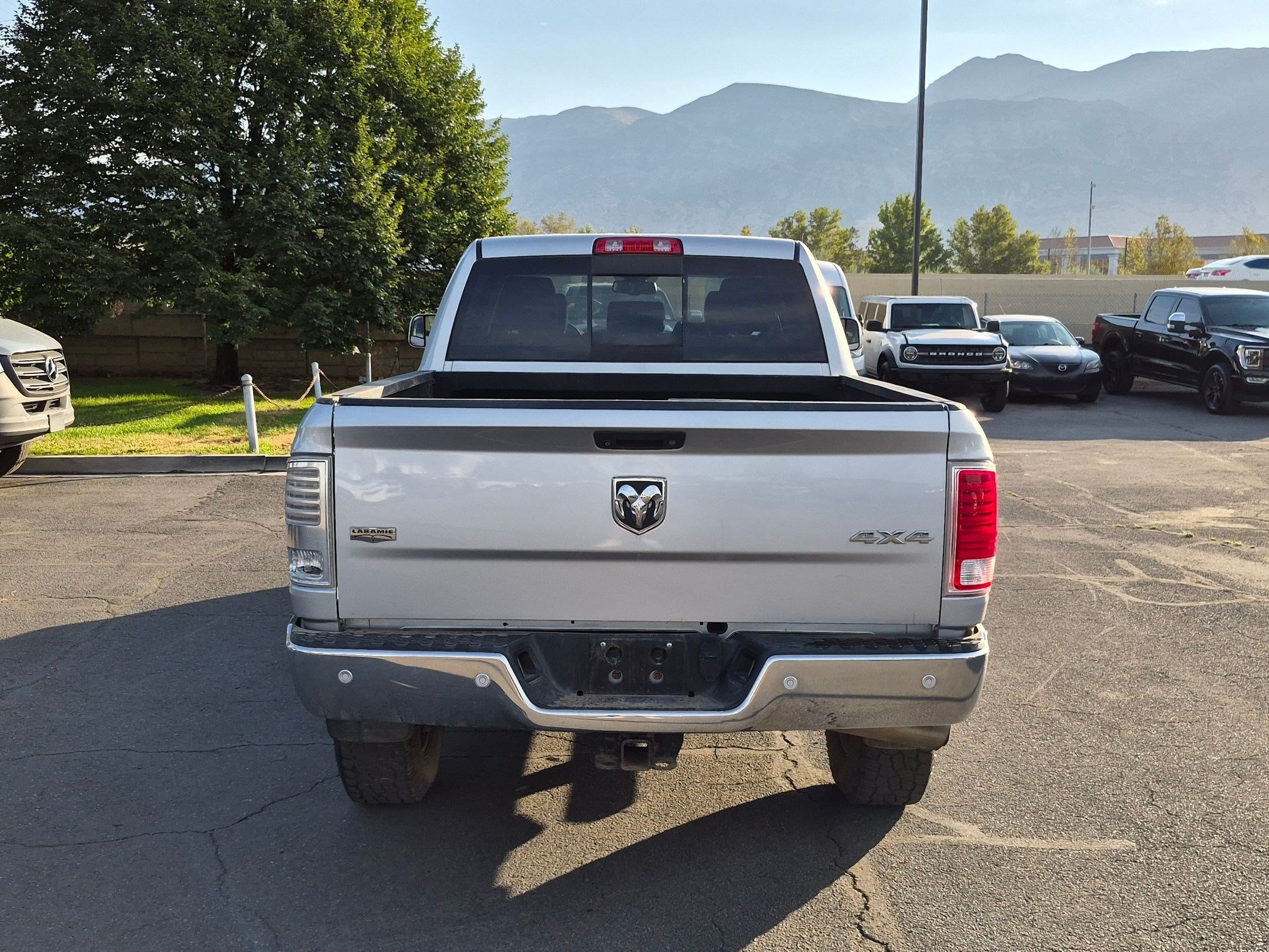 Used 2016 Bright Silver Metallic Clearcoat Ram Laramie image 4