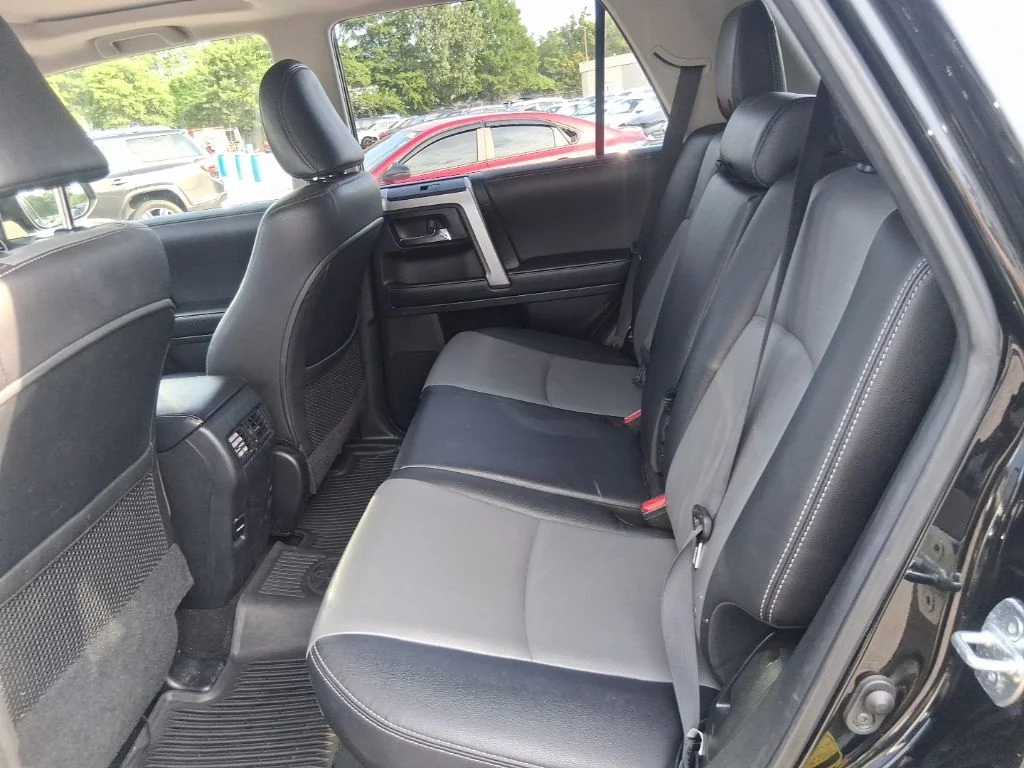 Used 2018 Black Toyota SR5 Premium image 15