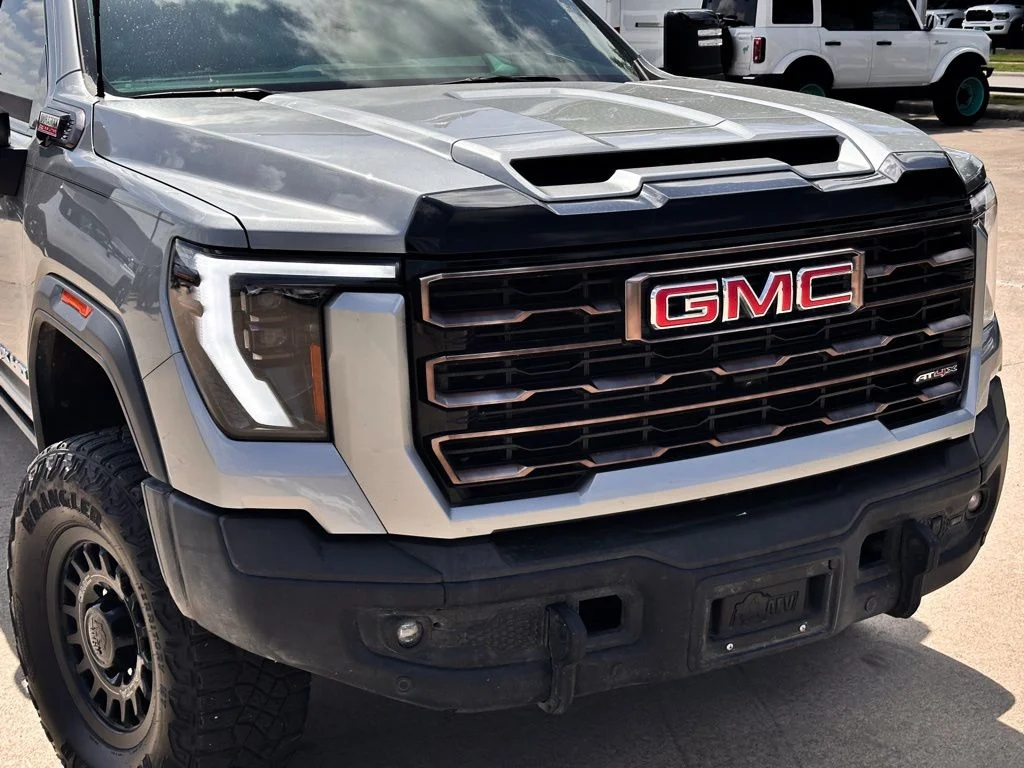 Used 2025 Silver GMC AT4X image 2