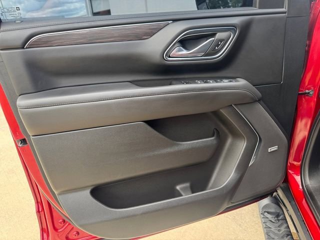 Used 2024 Radiant Red Tintcoat Chevrolet Z71 image 4
