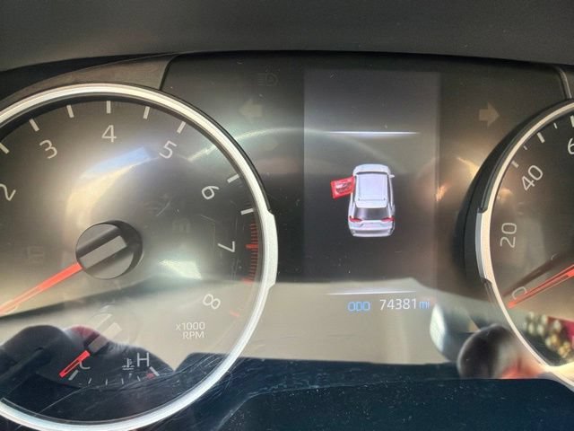Used 2021 Pearl Toyota XLE Premium image 2