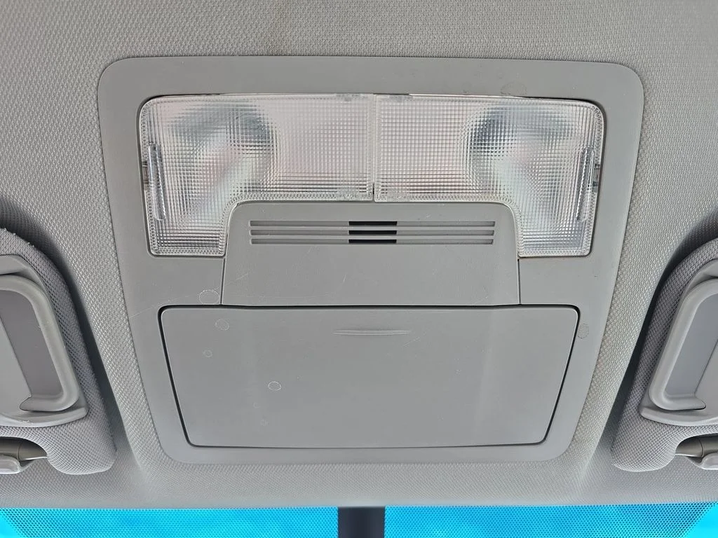 Used 2015 Gray Toyota LE image 29