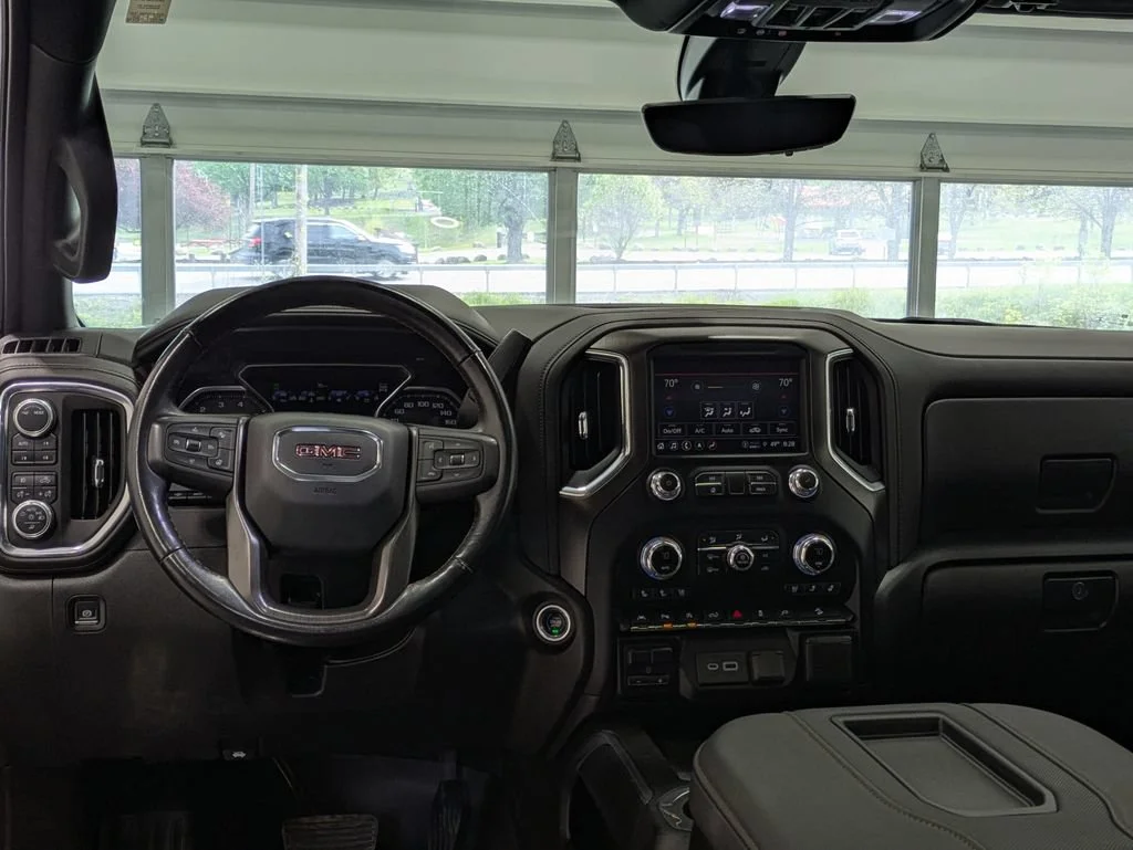 Used 2021 Black GMC AT4 image 6