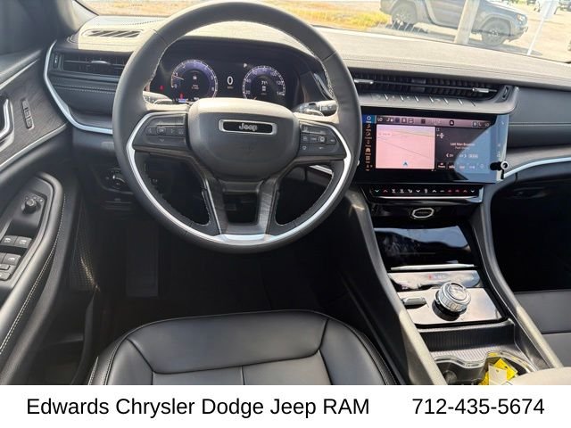New 2027 Fathom Blue Pearlcoat Jeep Limited image 26