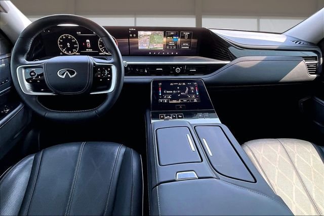 Used 2025 Silver INFINITI SENSORY image 16