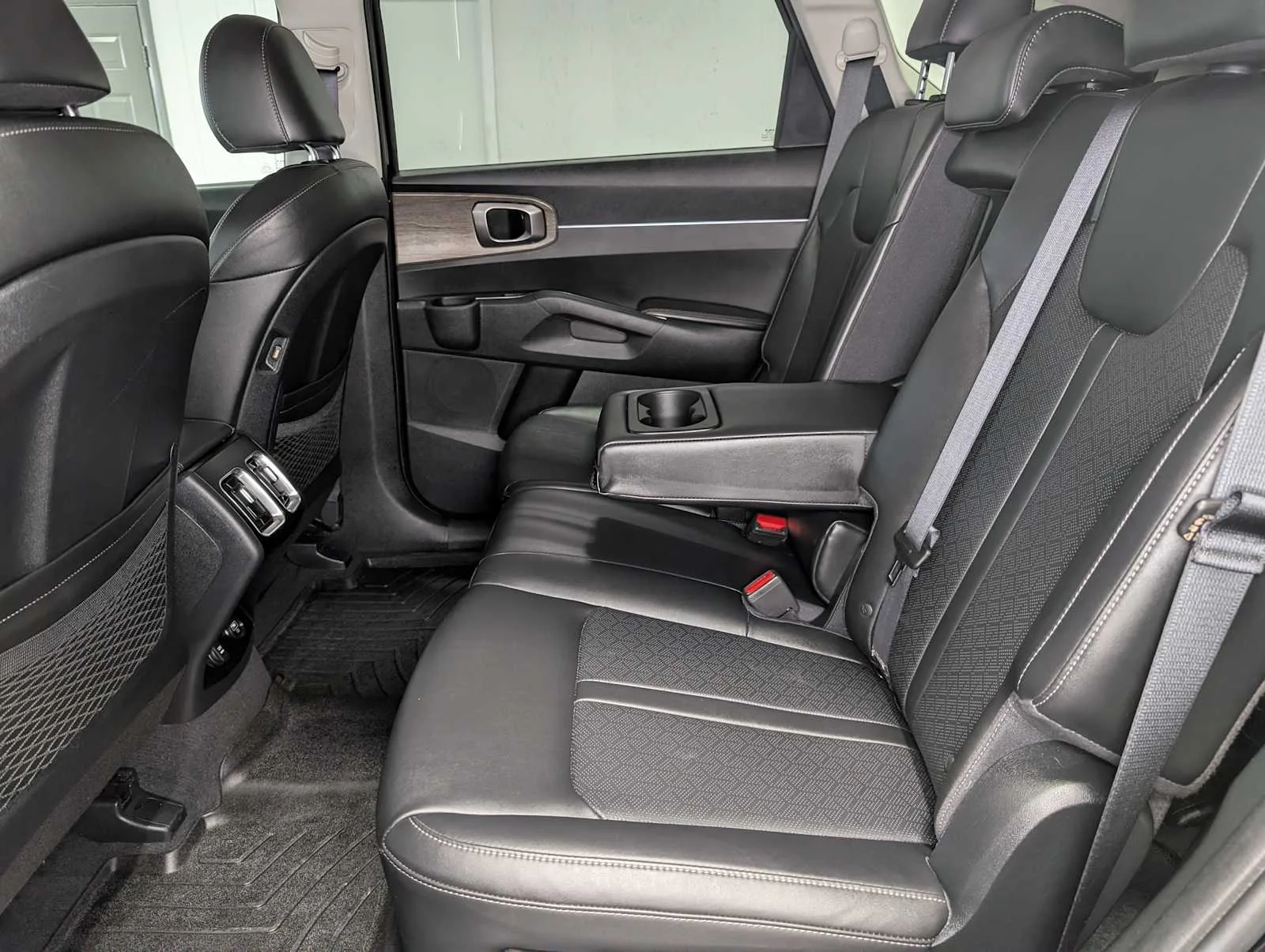 Used 2023 Ebony Black Kia X-Line S image 21