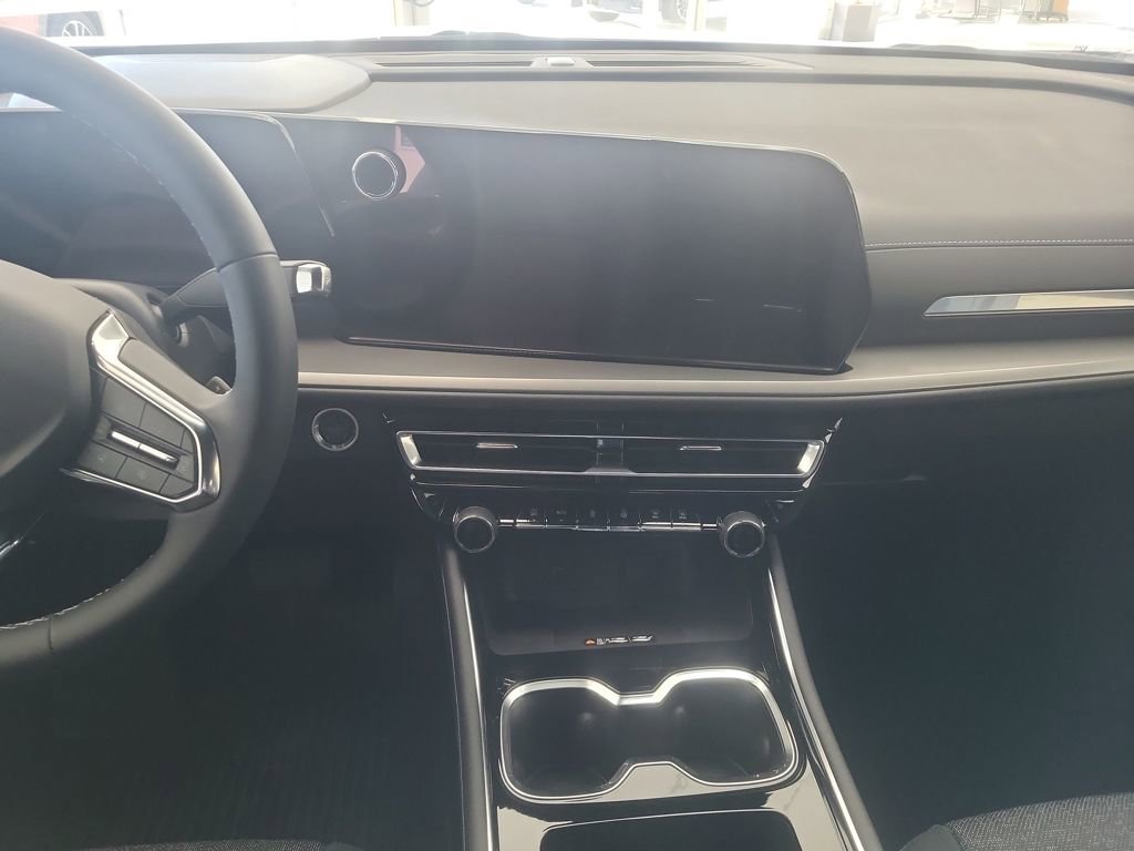 2026 Chevrolet Traverse LT - Photo 16