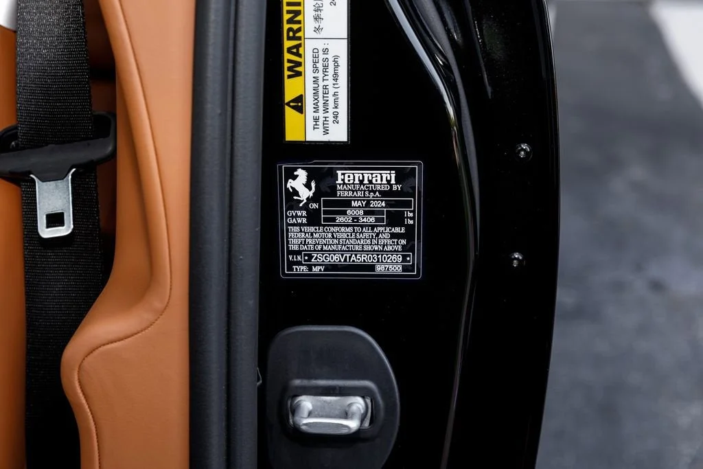 Used 2024 Nero Daytona Ferrari  image 26