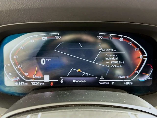 Certified Used 2022 White BMW sDrive40i image 18
