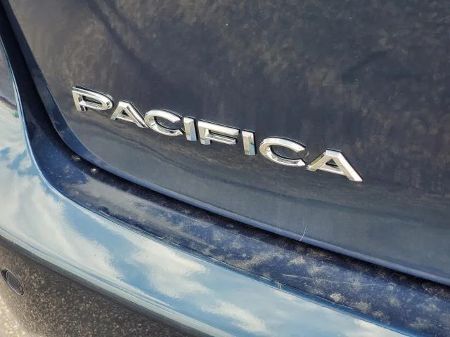 Used 2025 Fathom Blue Pearlcoat Chrysler Select image 30