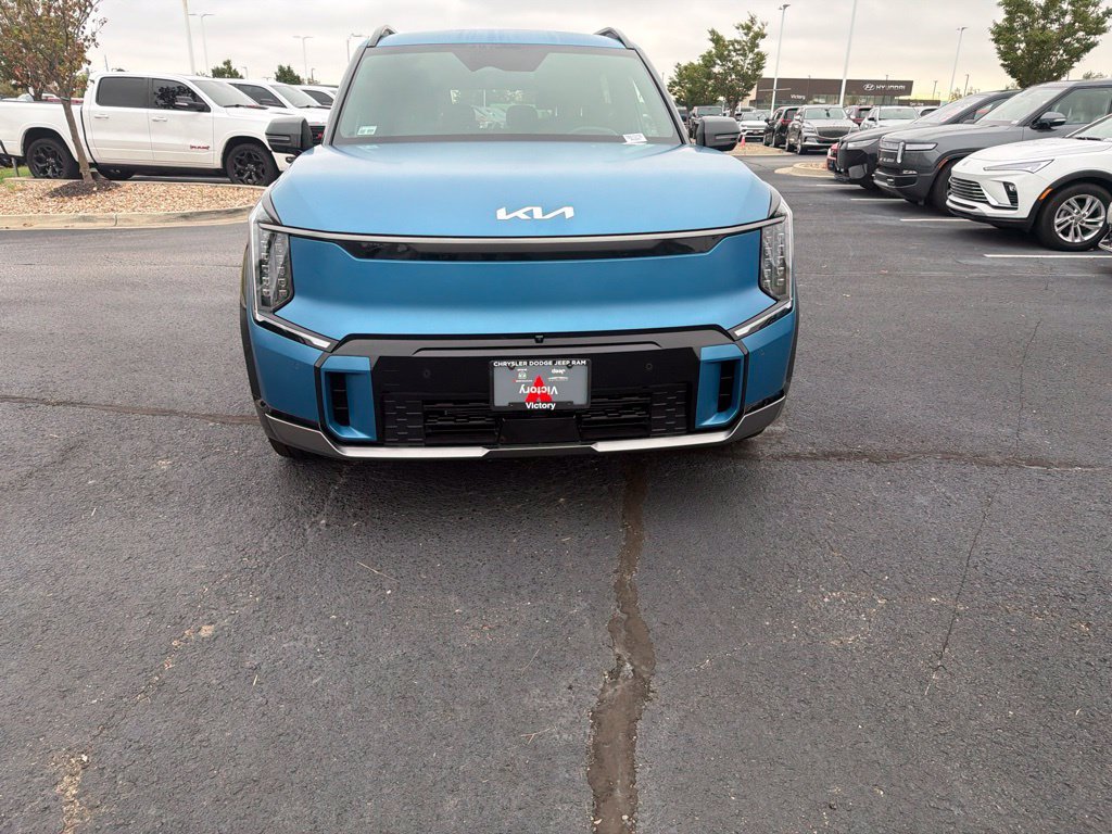 Used 2024 Kia EV9 GT-Line with VIN KNDAEFS56R6019776 for sale in Kansas City