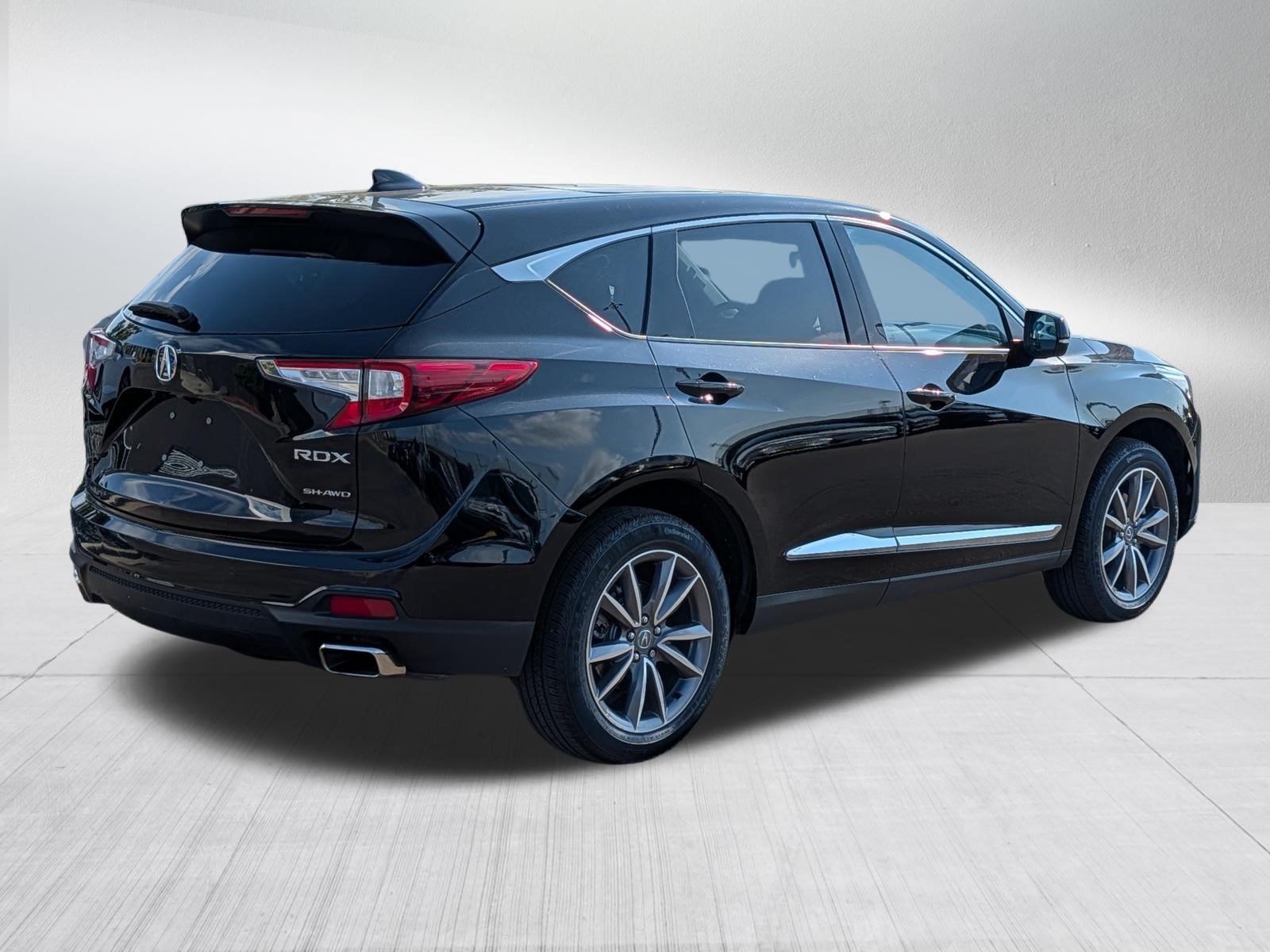 Used 2024 Majestic Black Pearl Acura w/Technology Package image 7