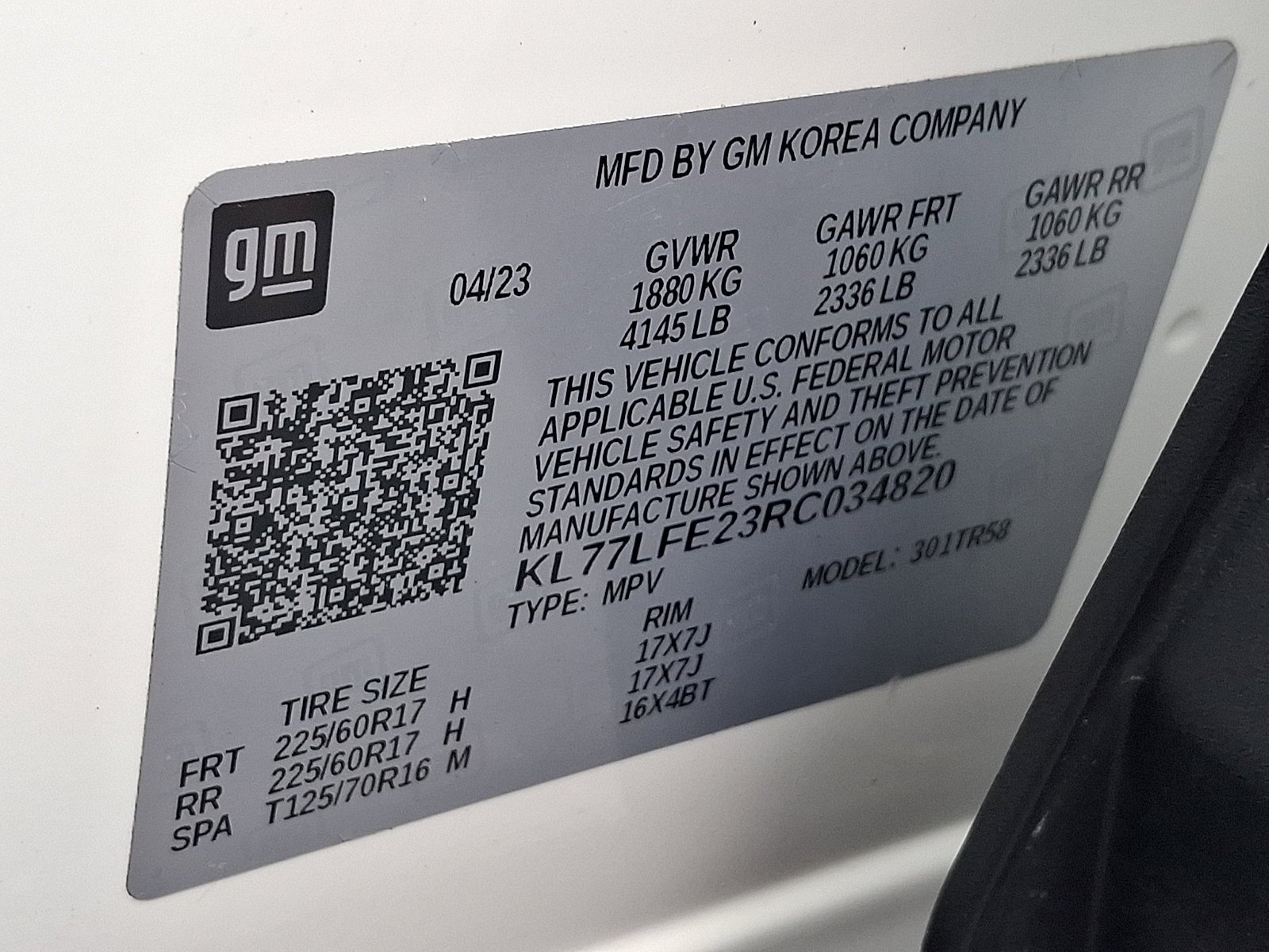 2024 Chevrolet Trax LS - Photo 25