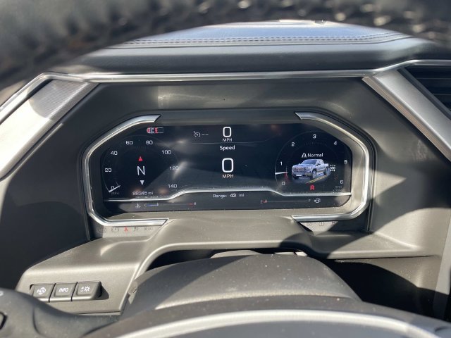 Used 2024 Sterling GMC Denali image 39