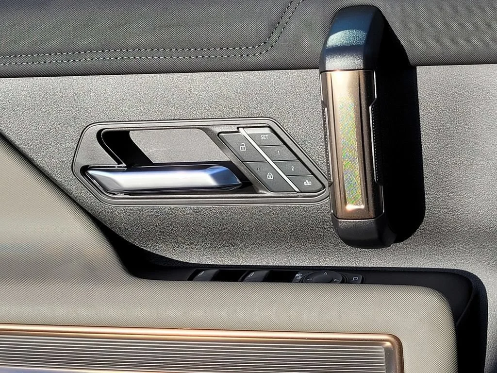 2024 GMC HUMMER EV 3X - Photo 29