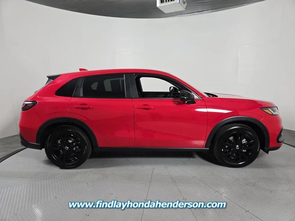 2027 Honda HR-V Sport - Photo 7