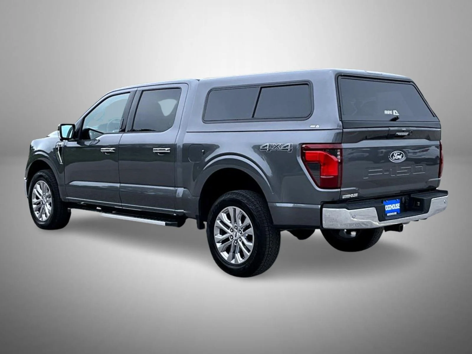 Used 2024 Gray Ford XLT image 7