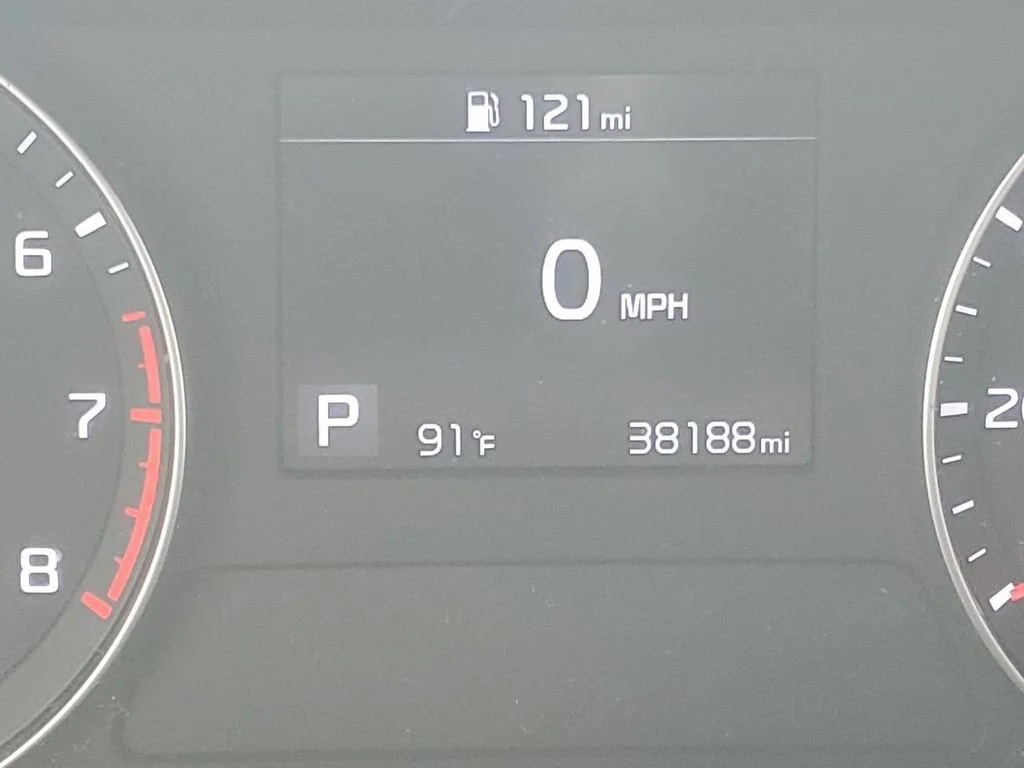 Used 2019 Black Kia LXS image 18