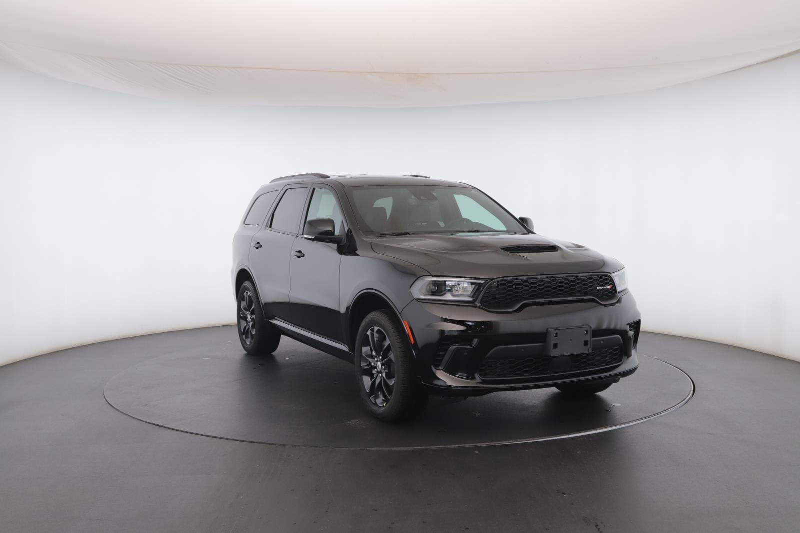 New 2026 Diamond Black Clear-Coat Exterior Paint Dodge GT Plus AWD image 36
